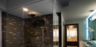 Top 7 Health Benefits of Singing in the Shower