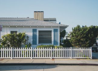 Considerations to Make Before Hiring Reliable Roofing Contractors