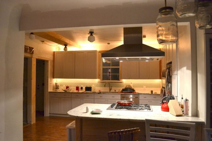 creative-task-lighting-ideas-for-adorable-kitchen