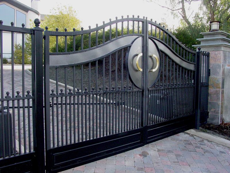 Luxurious Gate Design