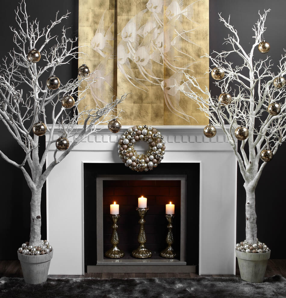 Minimalist Fireplace Christmas Decorations