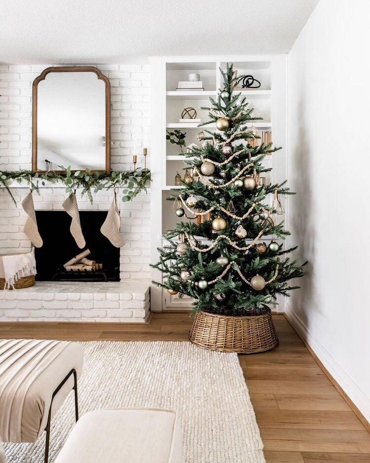Scandinavian Minimalist Christmas Decoration