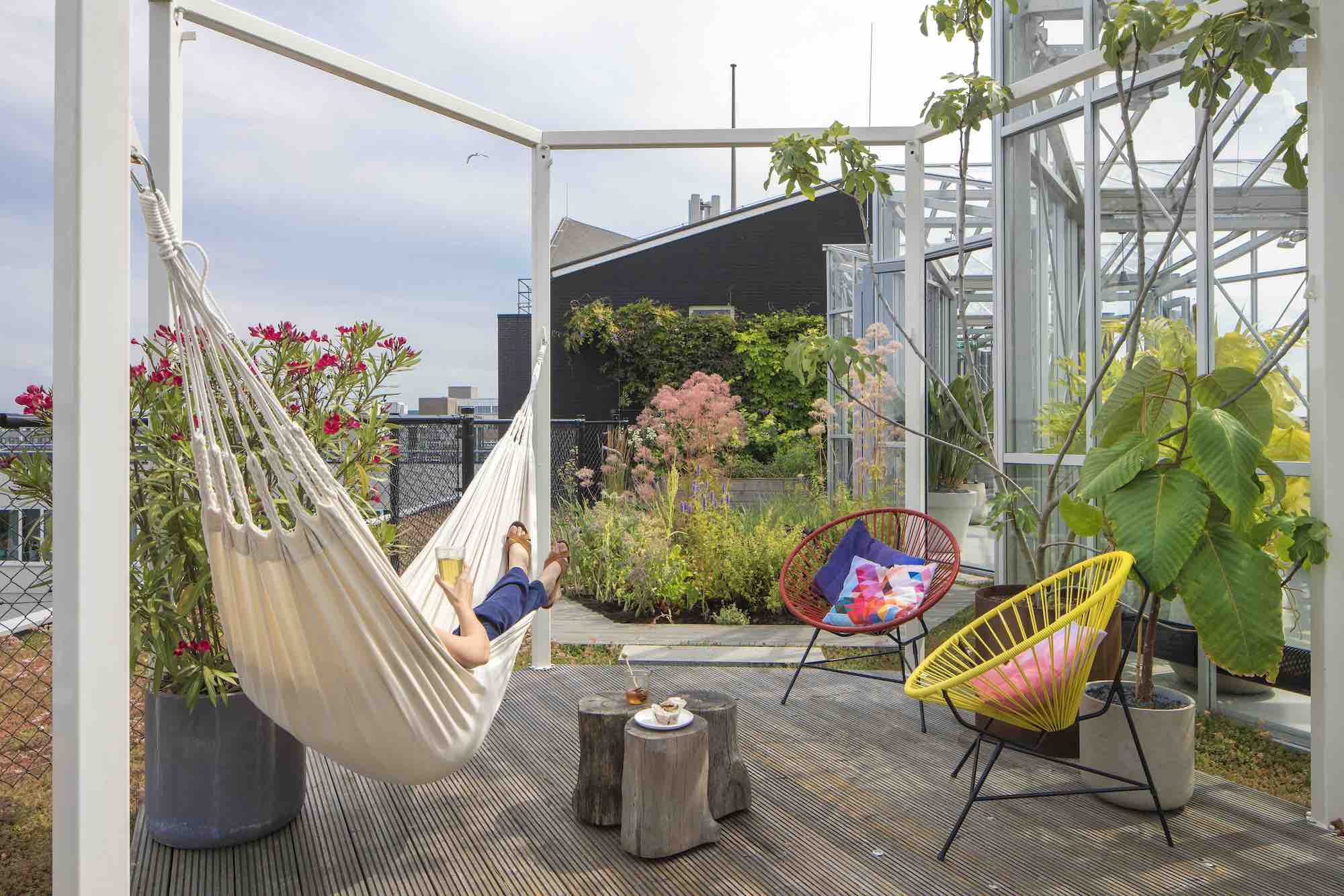 Rooftop Gardens For Relaxing