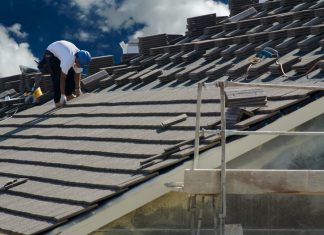 5 Signs That show You Need Roof Repair