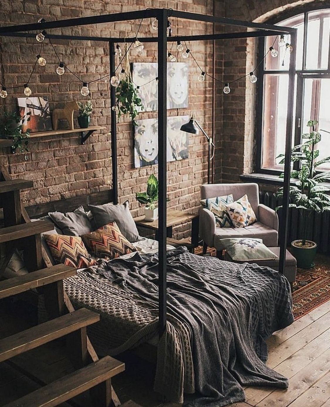 Pipe Bed Canopy in Industrial Style