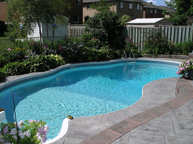 Create an Enjoyable Swimming Pool