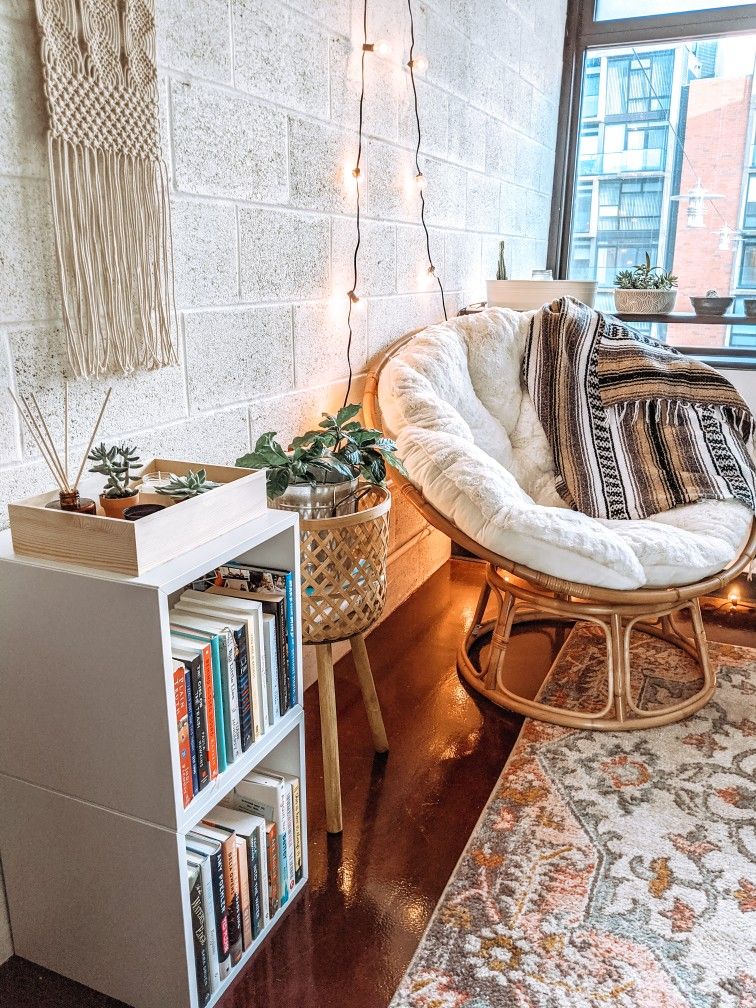 Reading Nook in Bohemian Style