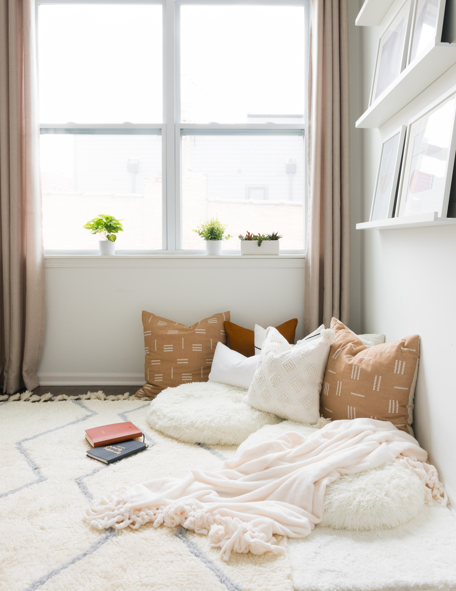 Create a Cozy Nook in a Simple Concept