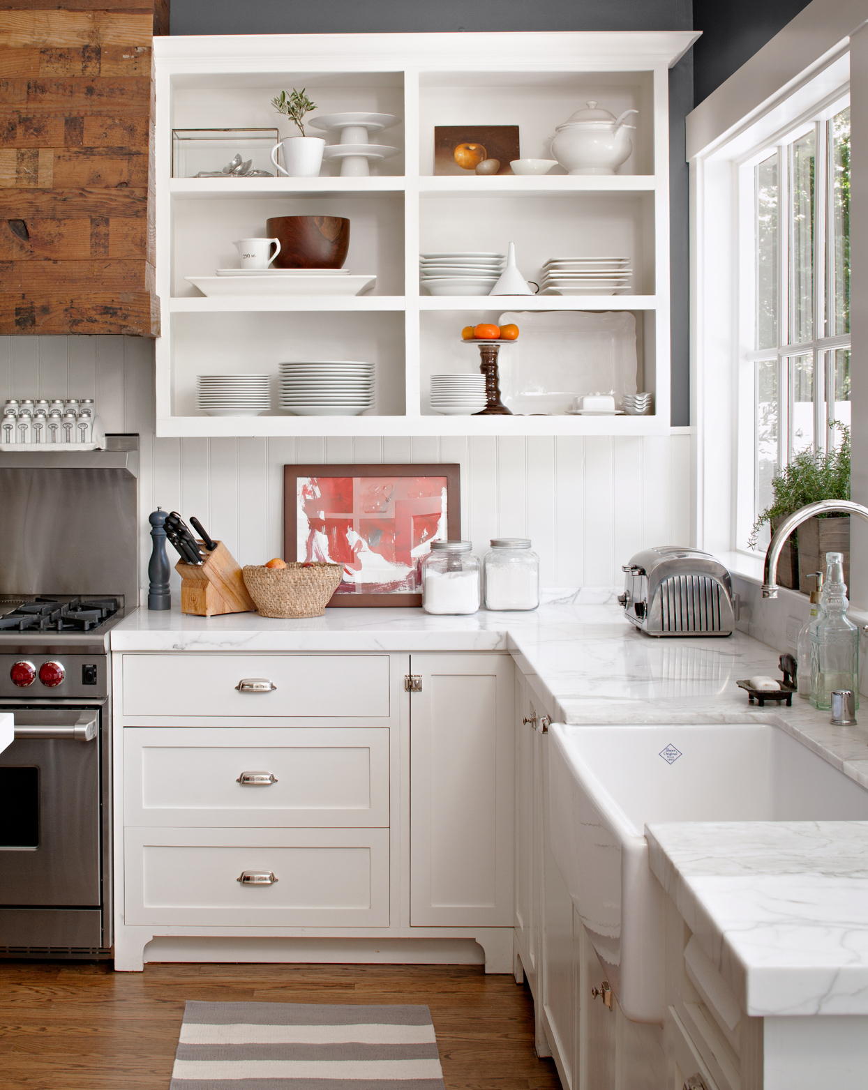 Create a Doorless Kitchen Cabinet