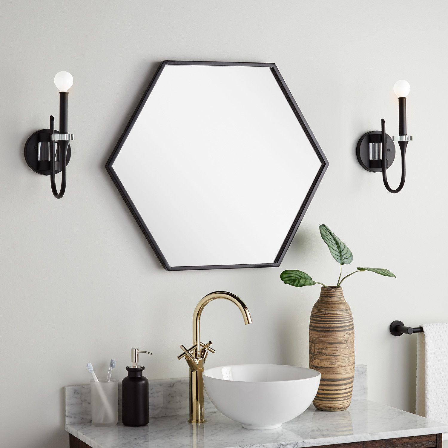 Hexagonal Mirror for Modern Accent