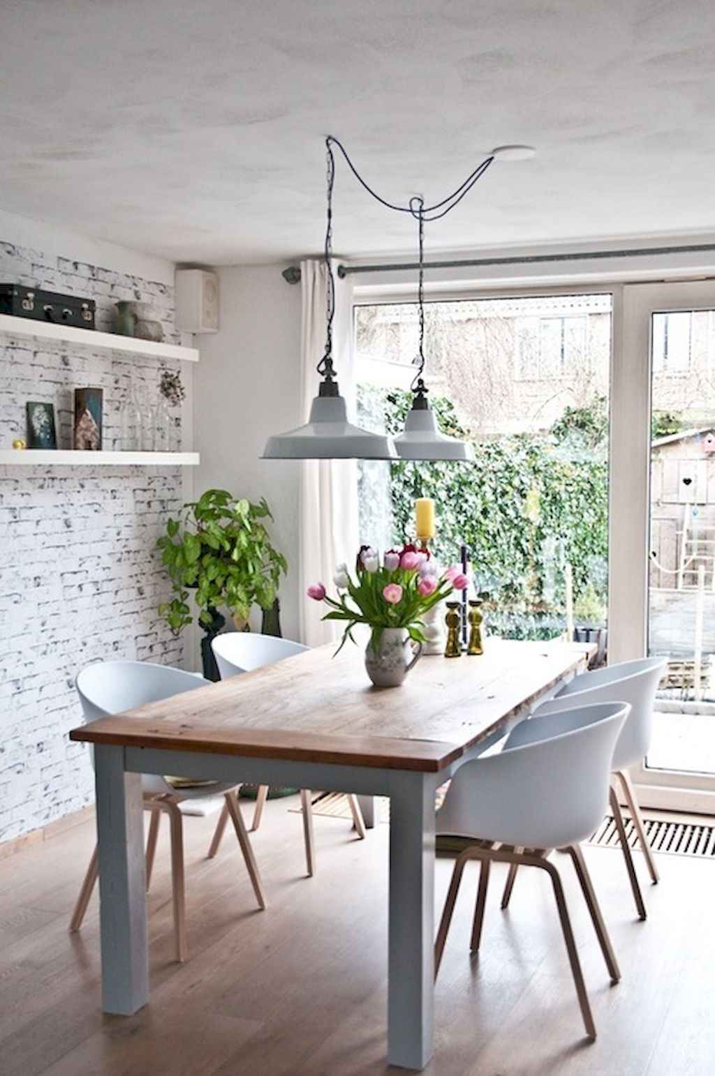 Bright Style Dining Room