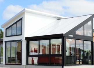 How to Paint Your Roof Effectively?