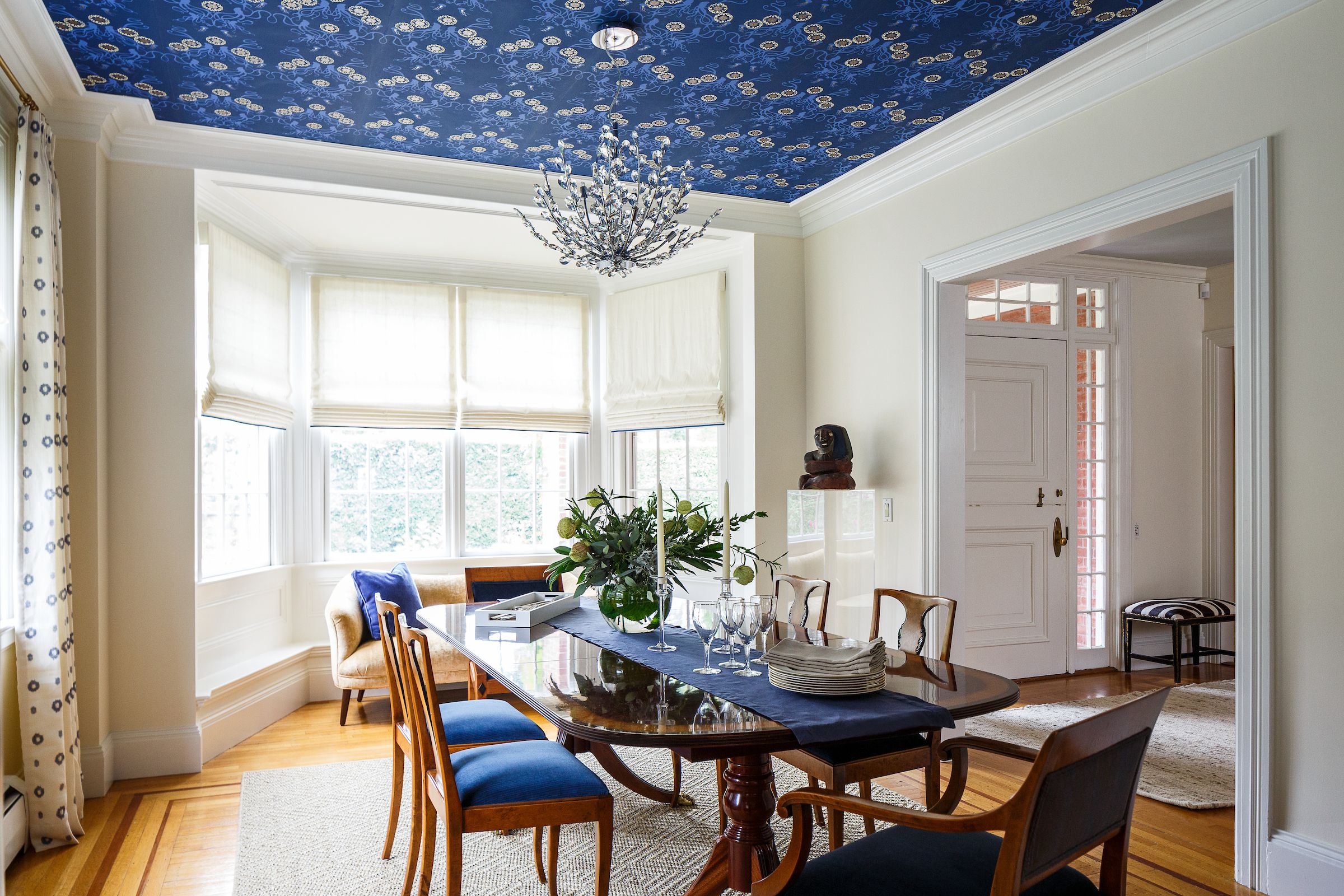 Use Wallpaper for Your Dining Room Ceiling