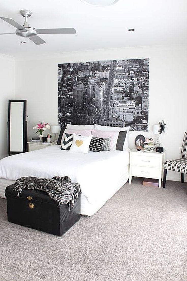 Monochrome Style Teen Bedroom
