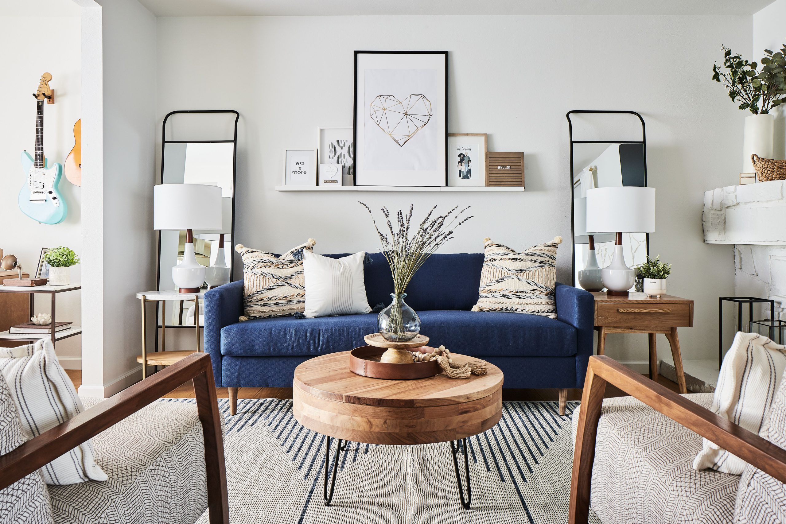Navy Sofa Looks Catchy to Pair with Mid Century Chairs