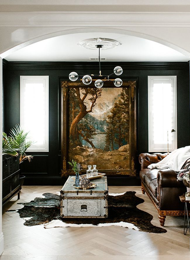 Bold Art Deco Design in Your Family Room