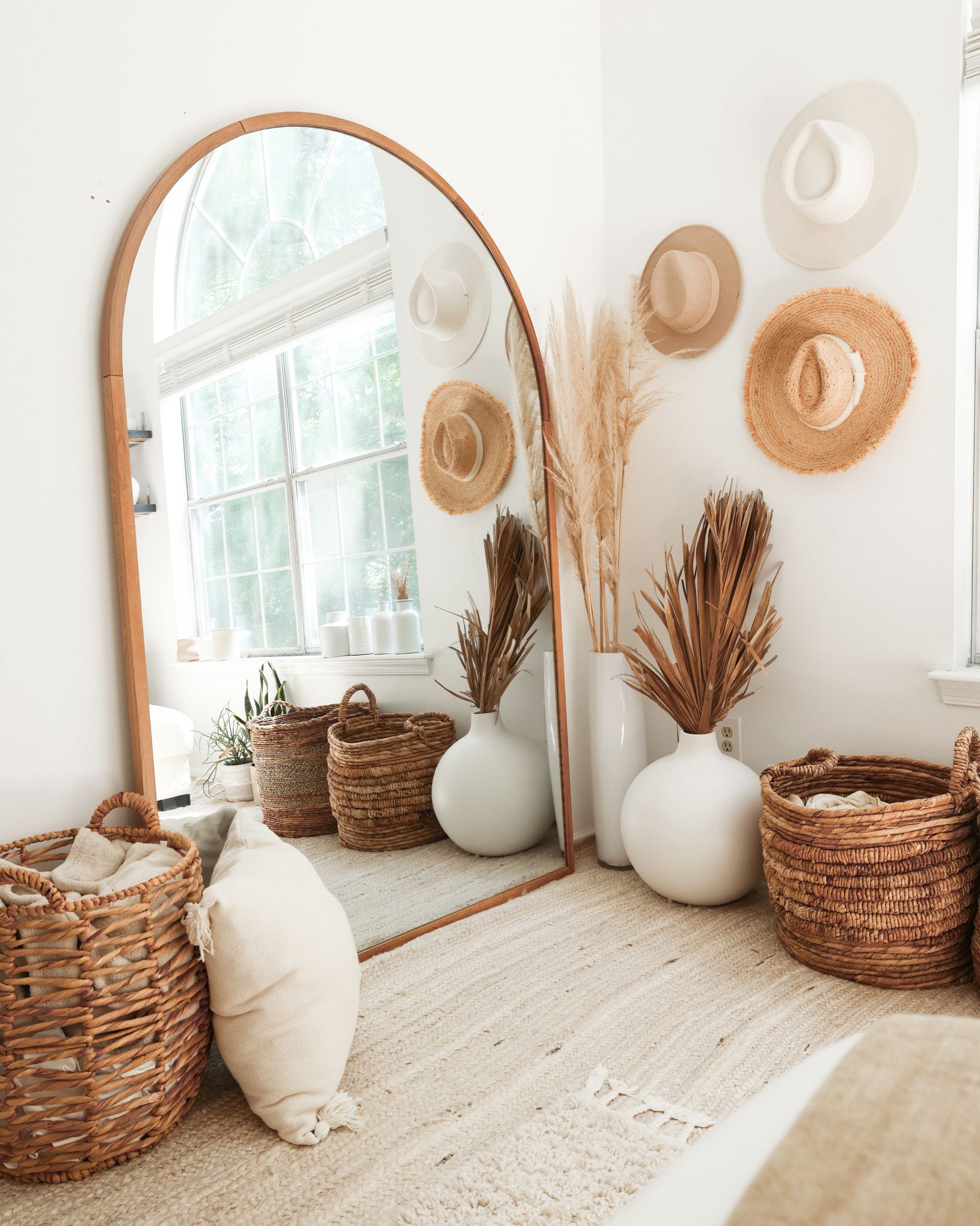 Arc Mirror with Bohemian Decorations