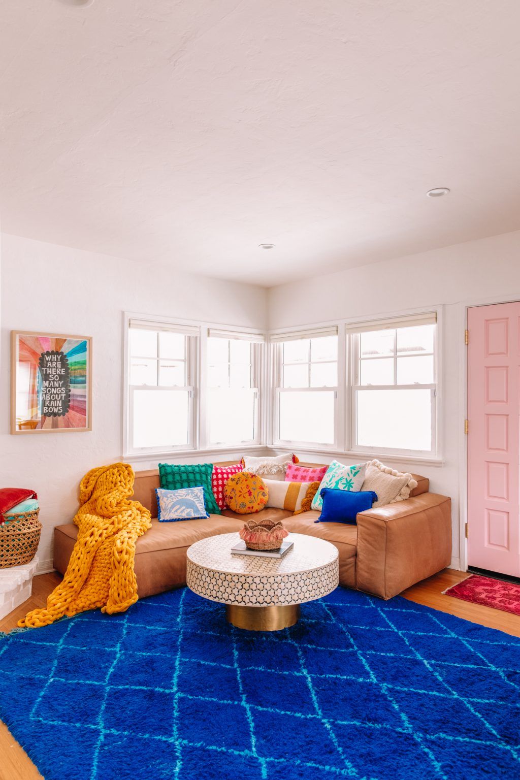 Demonstrate A Funky Living Room with Blue Carpet