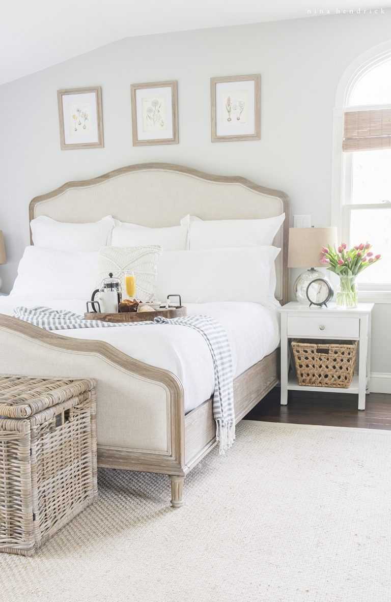 Best Beige Color for Classic Bed Frame