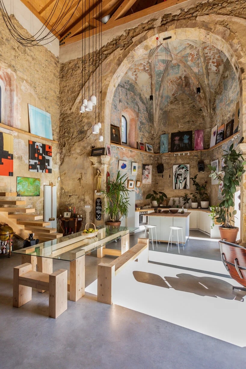 The Renaissance Church Vault for a Grunge Dining Room