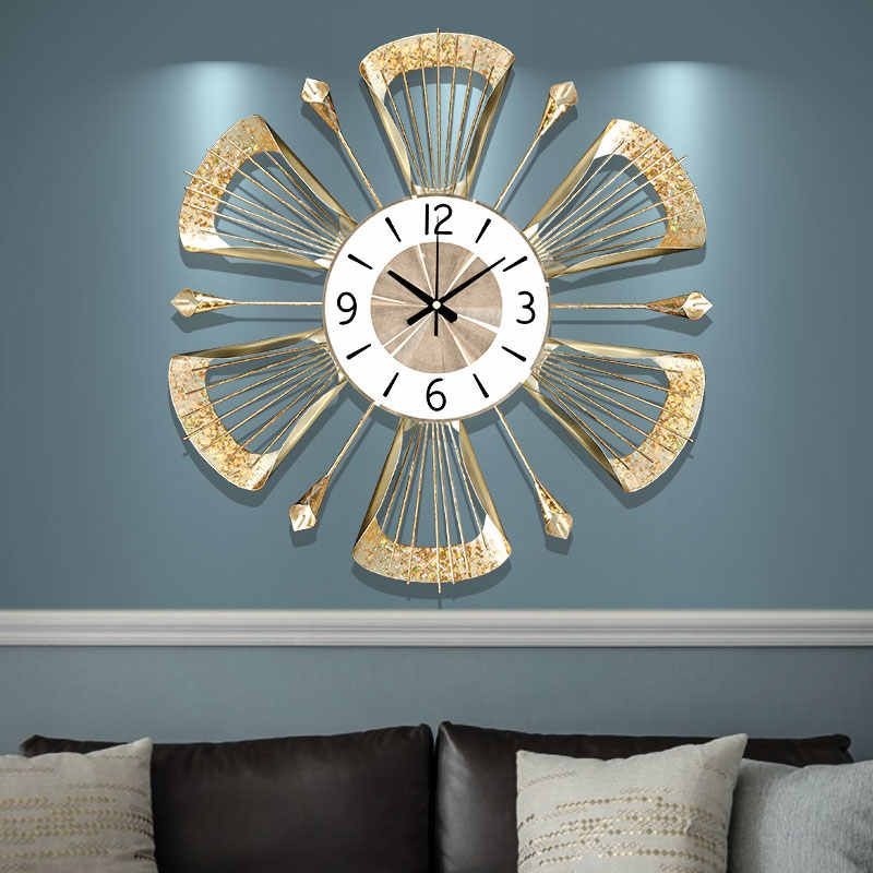 Golden Iron Wall Clock for a Luxurious Impression