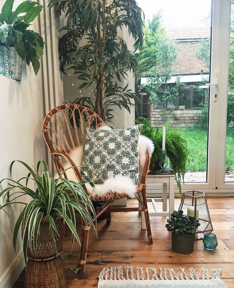 A Natural Nook for A Sunny Room
