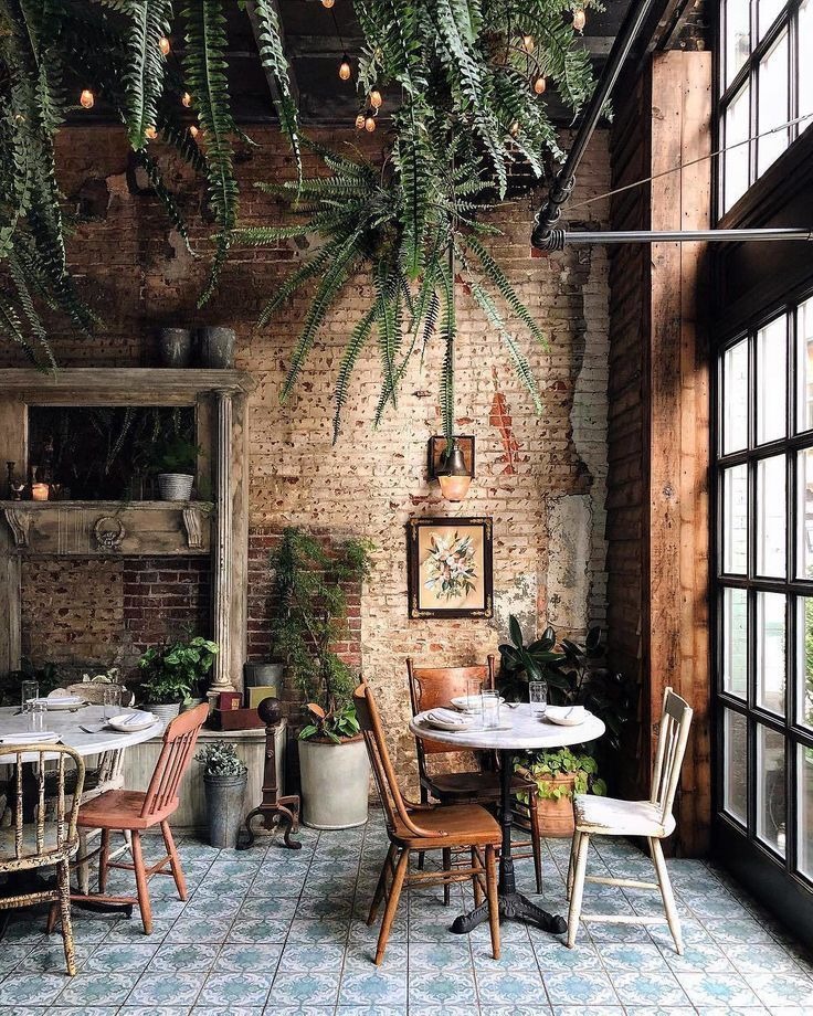 Bring a Botanical Style to the Grunge Dining Room