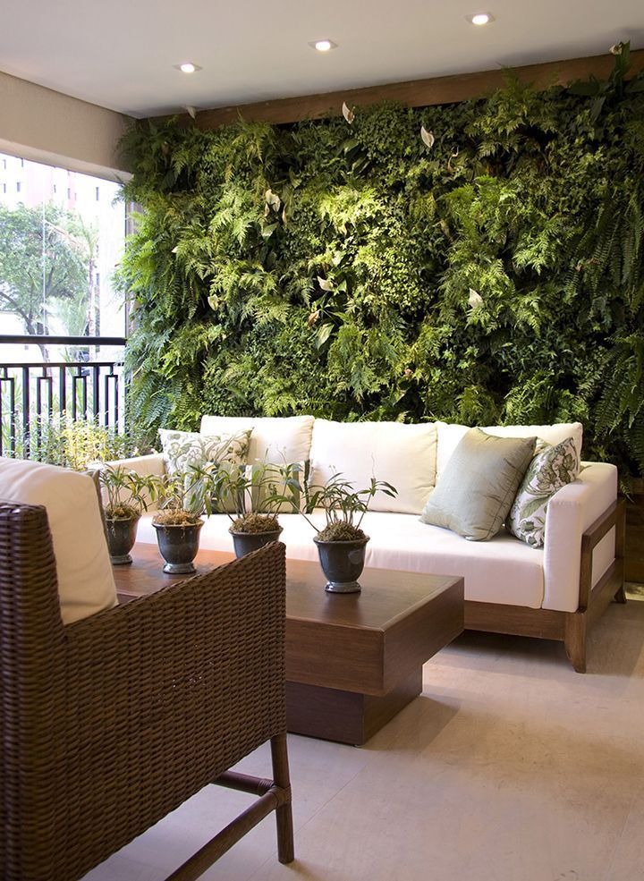 Living Wall with Biophilic Ferns