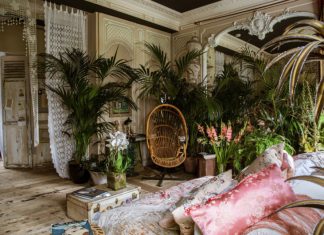 18 Boho Glam Living Room Ideas to Create An Eccentric Interior