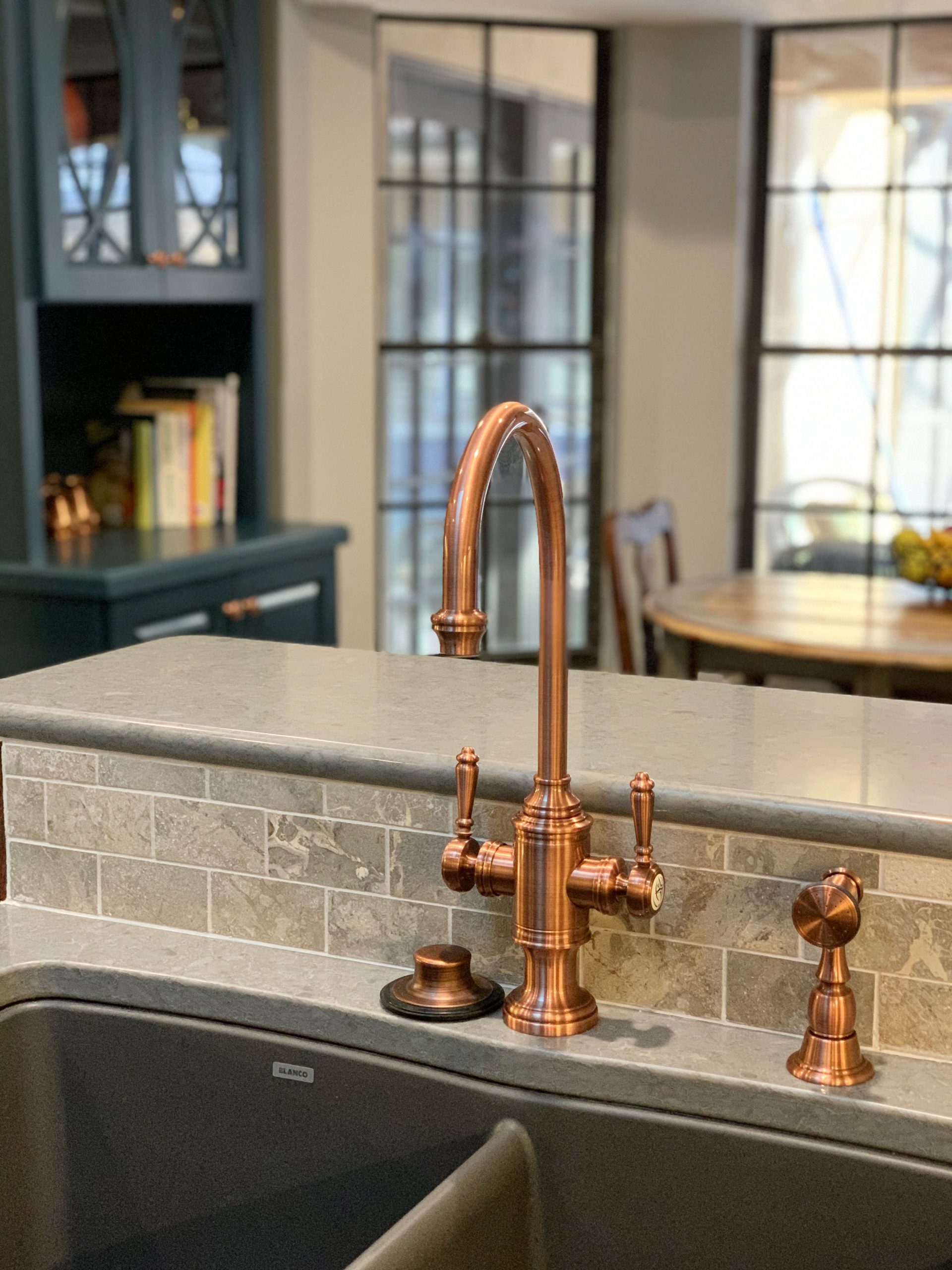 Twin Handle High-Arc and Pull Down Bar Sink