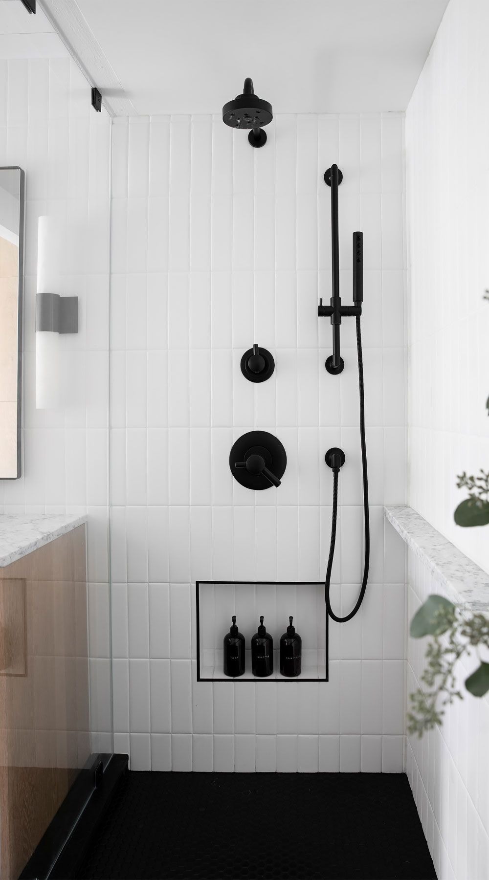 Design A Shower Niche on the Lower Part of the Wall