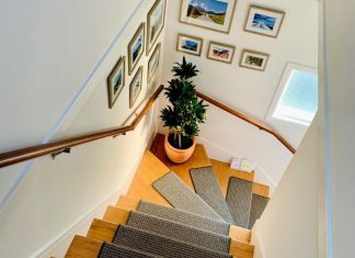 18 Staircase Landing Ideas: Update Your Interior with Styles