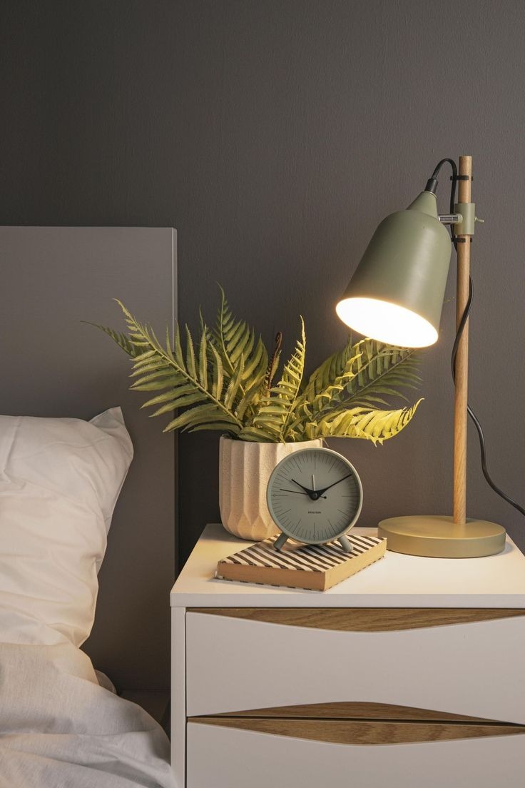 Bed Lamp/Desk Lamp