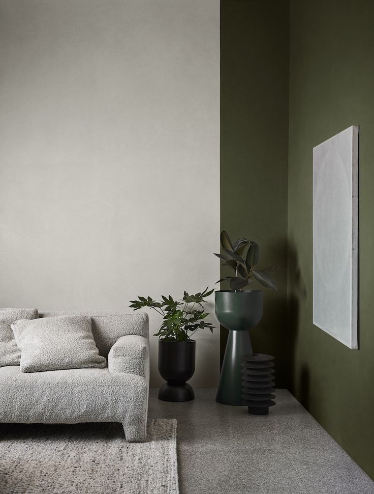 Separated Walls in White and Dark Green