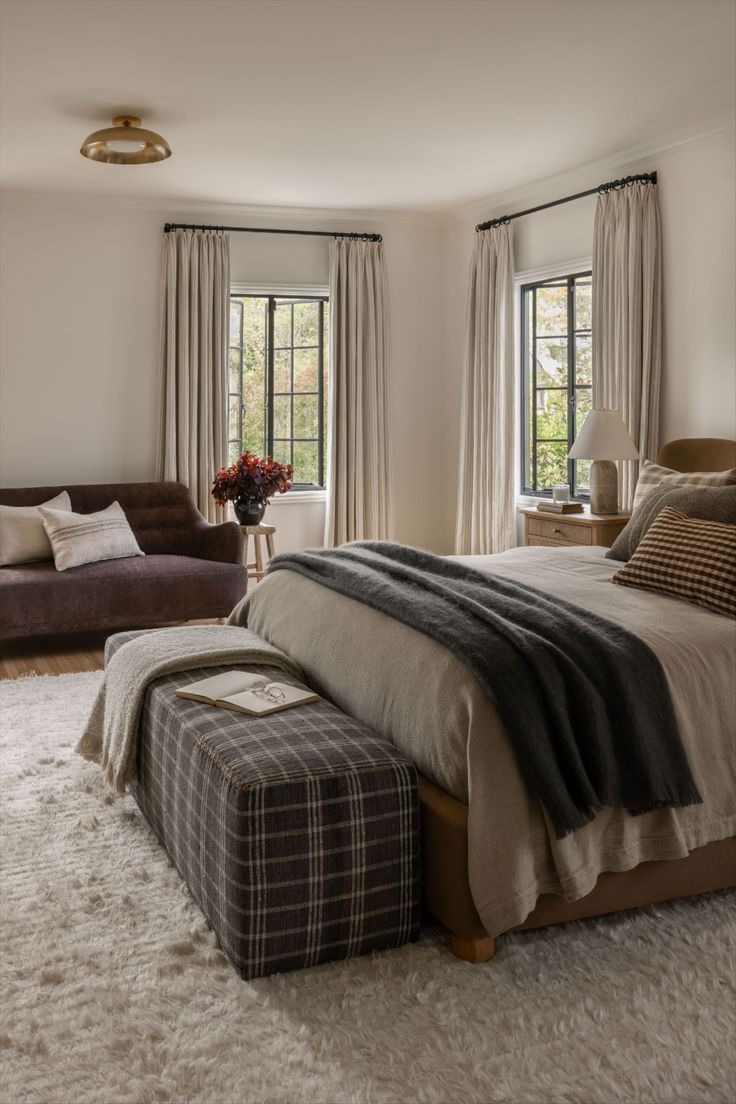 Fall Bedroom Design with Neutral Colors