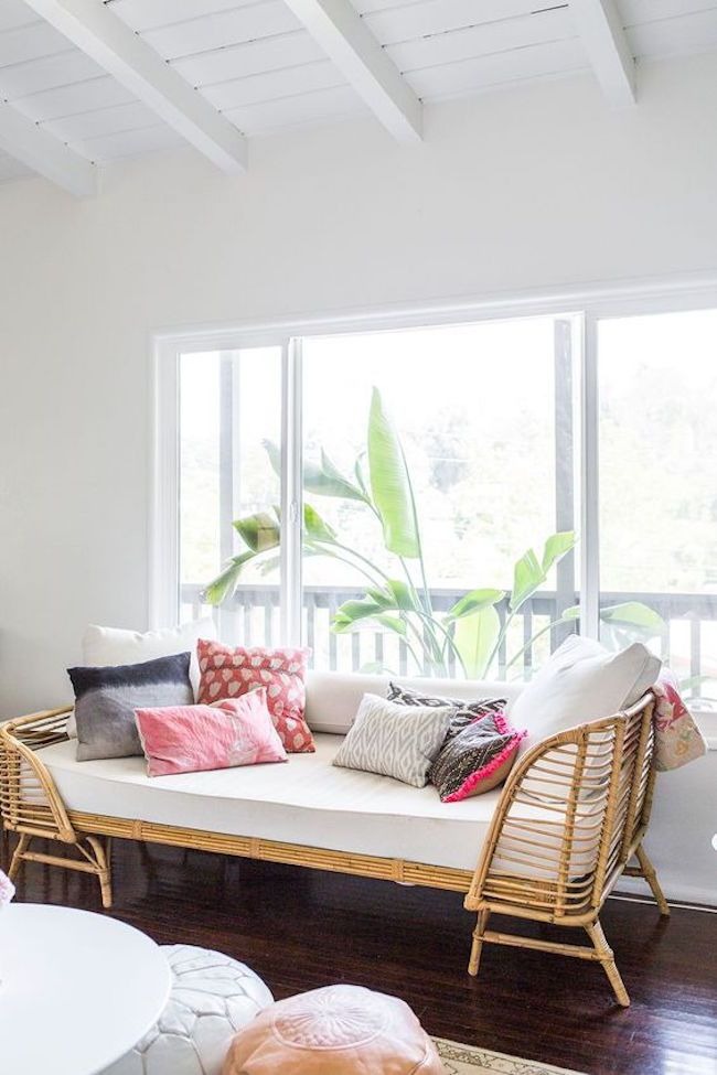 Get The Mid-Century Look In a Small Daybed