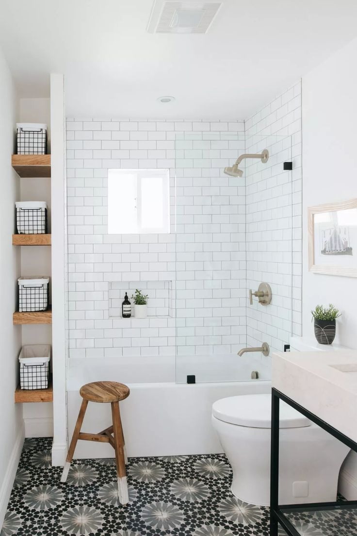 Vertical Wall Shelves for A Small Bathtub